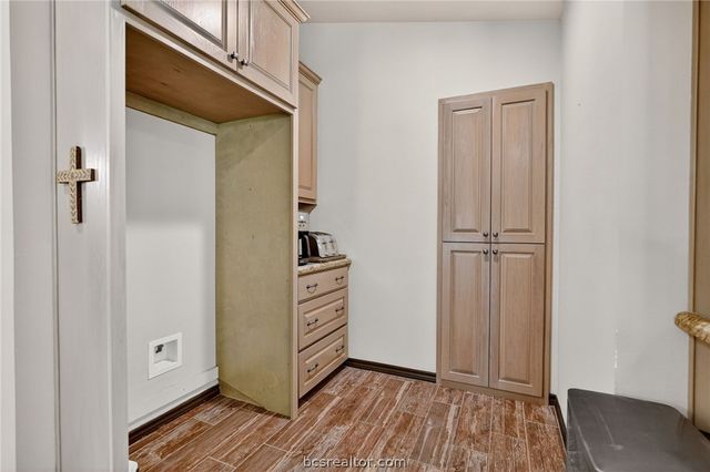 5680 Pratt Road, College Station, TX 77845