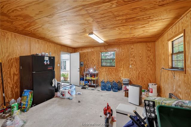 5680 Pratt Road, College Station, TX 77845