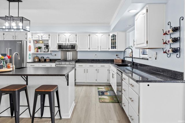 2131 E 430 S Road, Lafayette, IN 47909