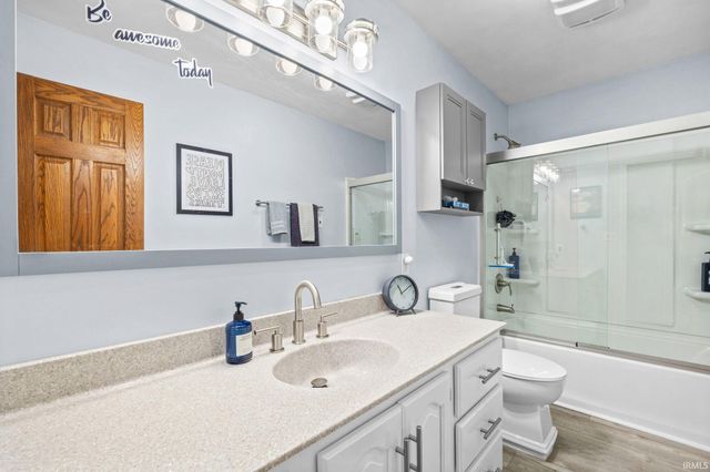 2131 E 430 S Road, Lafayette, IN 47909