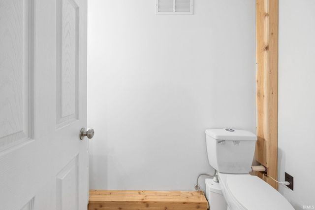 2131 E 430 S Road, Lafayette, IN 47909