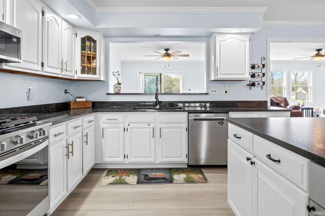 2131 E 430 S Road, Lafayette, IN 47909