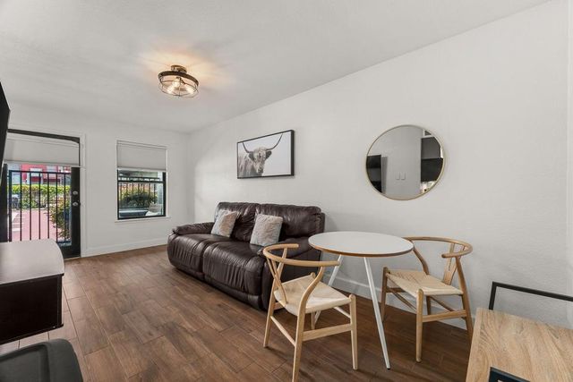 2020 S Congress Ave 1108, Austin, TX 78704