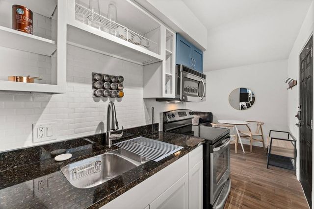 2020 S Congress Ave 1108, Austin, TX 78704