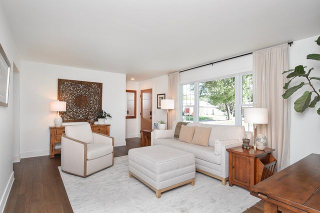 265 119th Avenue NE, Blaine, MN 55434