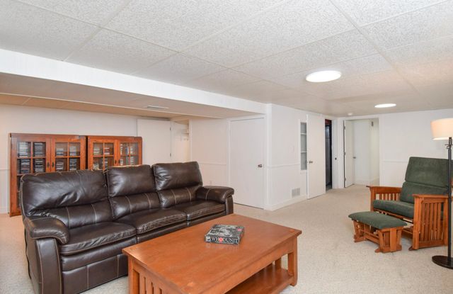 265 119th Avenue NE, Blaine, MN 55434