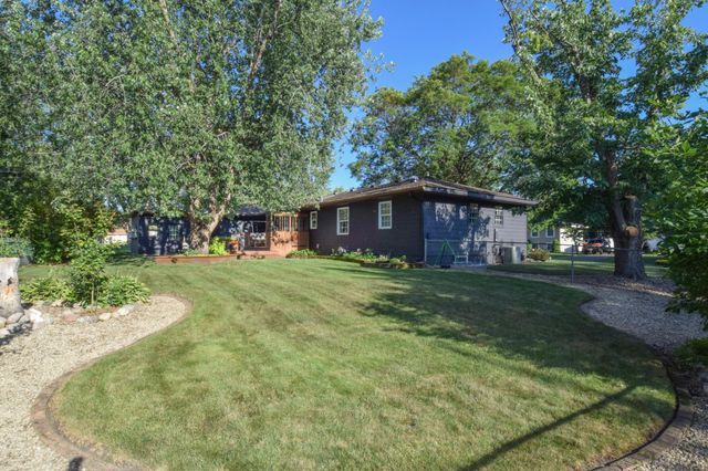 265 119th Avenue NE, Blaine, MN 55434