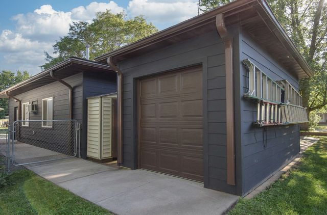 265 119th Avenue NE, Blaine, MN 55434