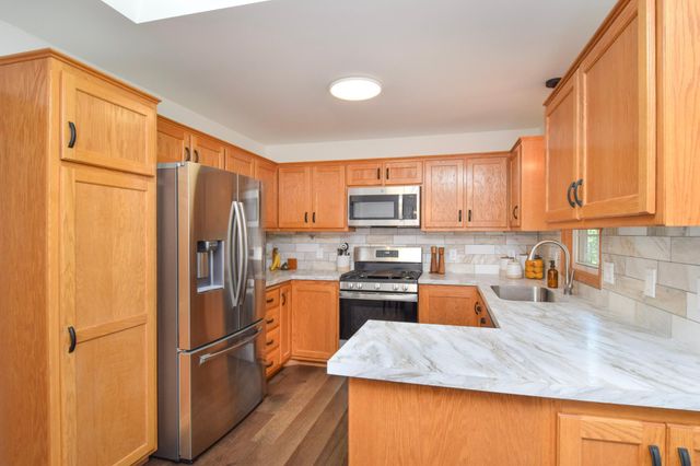 265 119th Avenue NE, Blaine, MN 55434