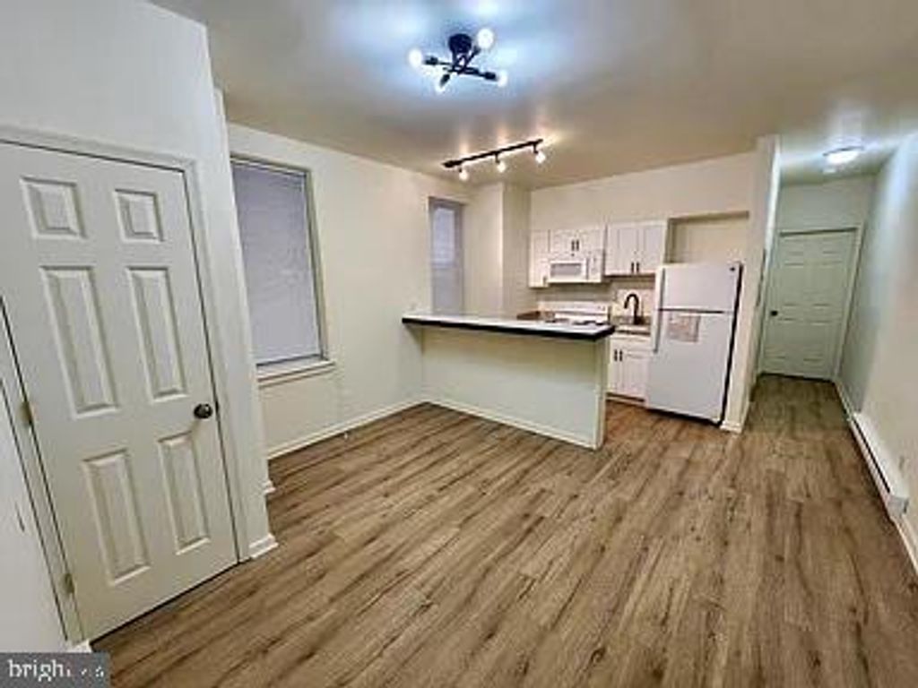 1814 W ONTARIO ST, PHILADELPHIA, PA 19140 — photo 4