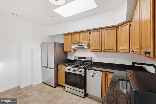 3022 DARBY ST E, Baltimore, MD 21211