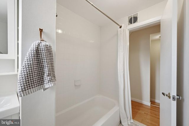 3022 DARBY ST E, Baltimore, MD 21211