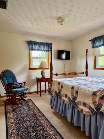 3317 HWY 52, Beattyville, KY 41311