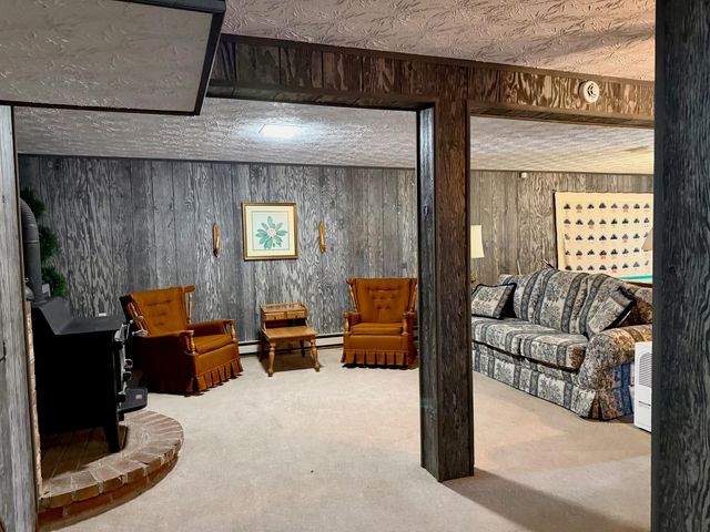 3317 HWY 52, Beattyville, KY 41311