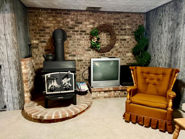 3317 HWY 52, Beattyville, KY 41311