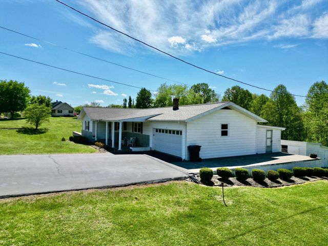 3317 HWY 52, Beattyville, KY 41311