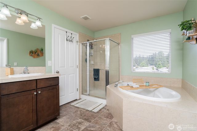 3017 Eagle Loop NE, Olympia, WA 98516