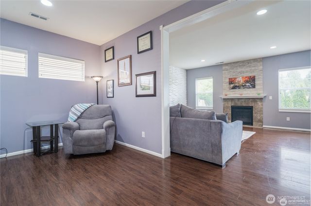 3017 Eagle Loop NE, Olympia, WA 98516