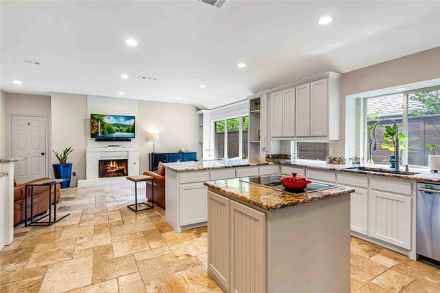 3921 Salem Court, Plano, TX 75023