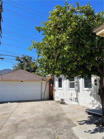1127 N Verdugo A, Glendale, CA 91206