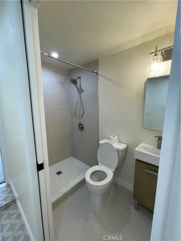 1127 N Verdugo A, Glendale, CA 91206