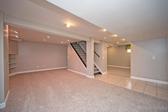 5722 Kroegermount Drive, Cincinnati, OH 45239