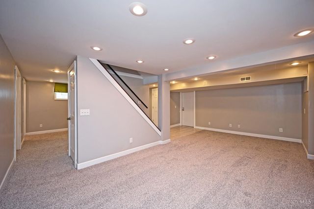 5722 Kroegermount Drive, Cincinnati, OH 45239