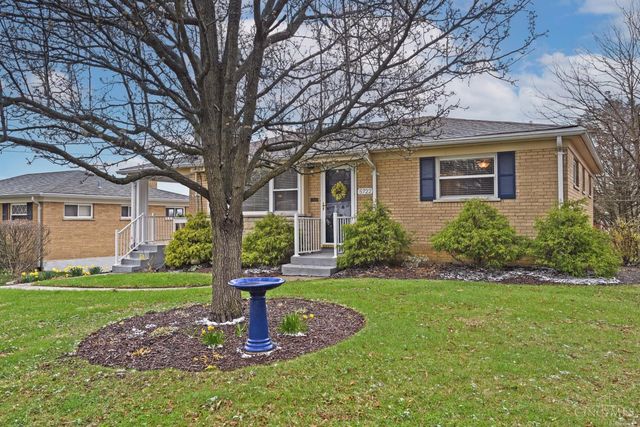 5722 Kroegermount Drive, Cincinnati, OH 45239