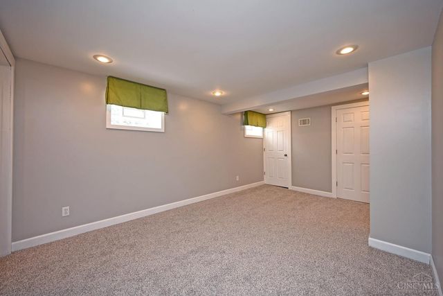 5722 Kroegermount Drive, Cincinnati, OH 45239