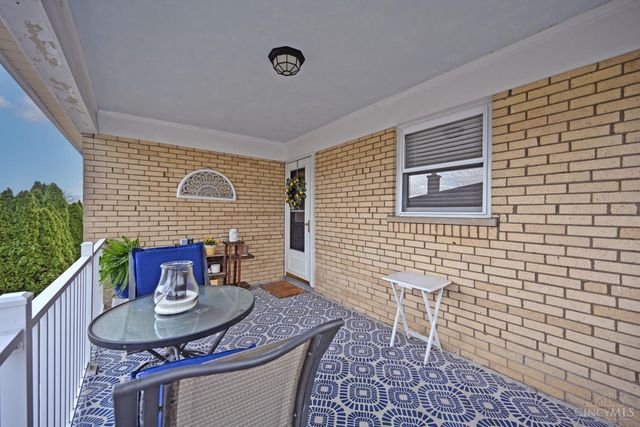 5722 Kroegermount Drive, Cincinnati, OH 45239