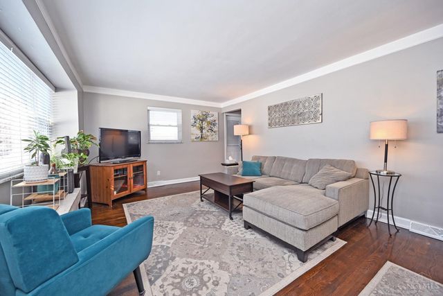 5722 Kroegermount Drive, Cincinnati, OH 45239