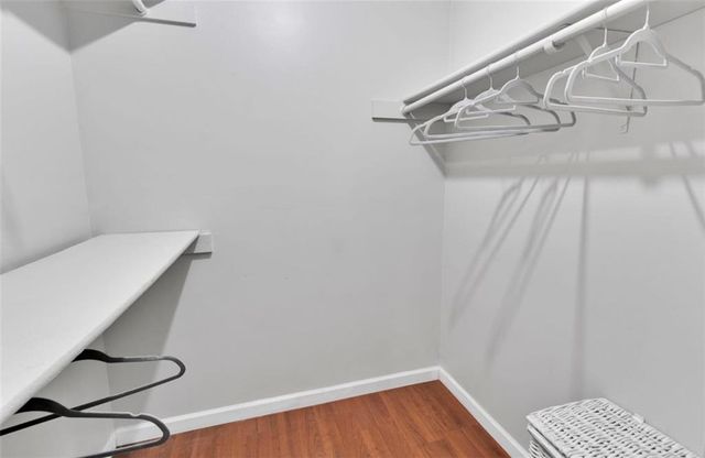 2411 Huntingdon 2411, Atlanta, GA 30350