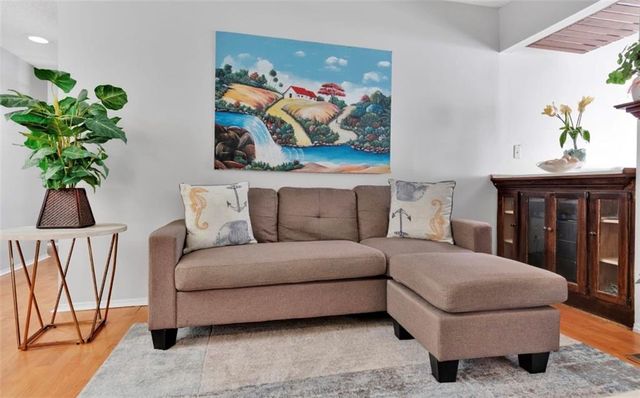 2411 Huntingdon 2411, Atlanta, GA 30350