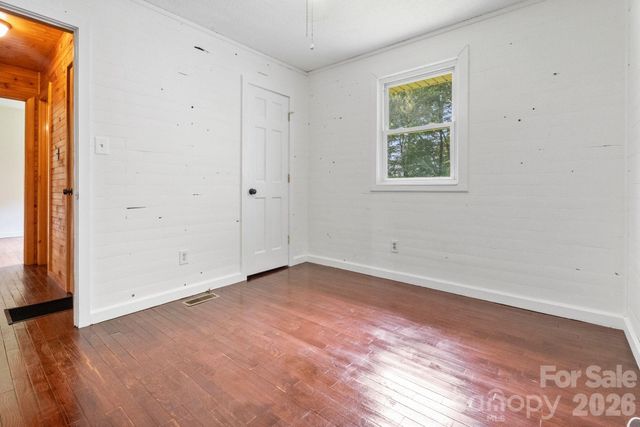 232 New Hope Way, Marion, NC 28752