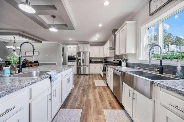 869 Simmons Road, Social Circle, GA 30025