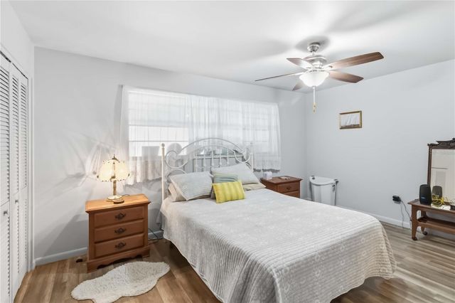 6000 20TH STREET N 144, St Petersburg, FL 33714