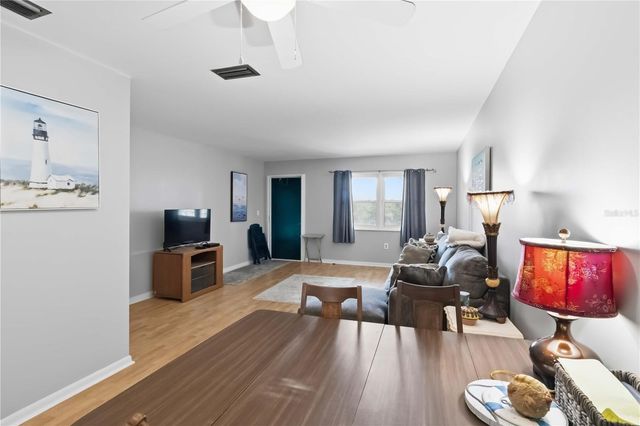 6000 20TH STREET N 144, St Petersburg, FL 33714