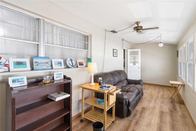 6000 20TH STREET N 144, St Petersburg, FL 33714