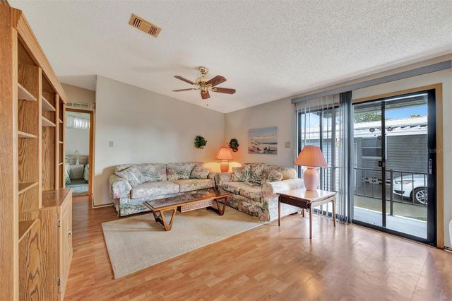 236 N SAINT THOMAS CIRCLE, Apollo Beach, FL 33572