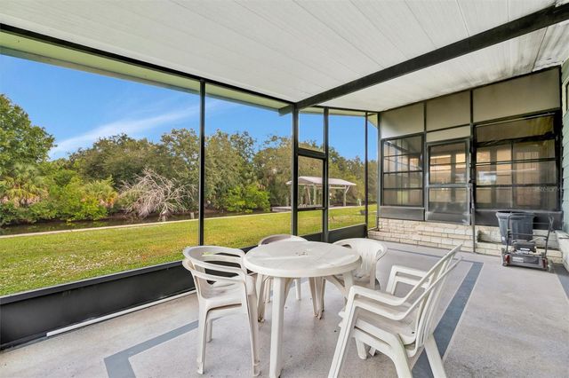 236 N SAINT THOMAS CIRCLE, Apollo Beach, FL 33572