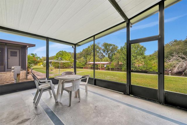 236 N SAINT THOMAS CIRCLE, Apollo Beach, FL 33572