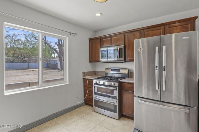 7709 Parral Drive, El Paso, TX 79915