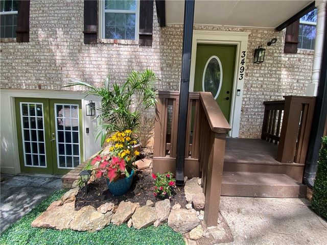 3493 Mark Place NW, Atlanta, GA 30331
