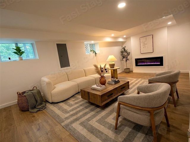 3493 Mark Place NW, Atlanta, GA 30331