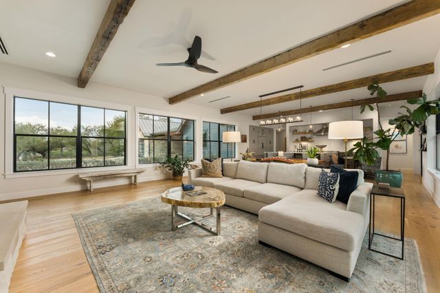 5675 Mustang Valley TRL, Wimberley, TX 78676