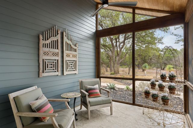 5675 Mustang Valley TRL, Wimberley, TX 78676