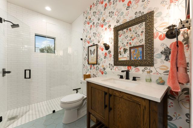 5675 Mustang Valley TRL, Wimberley, TX 78676