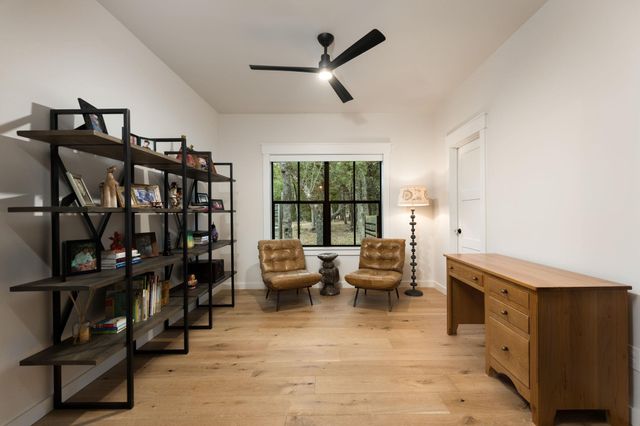 5675 Mustang Valley TRL, Wimberley, TX 78676