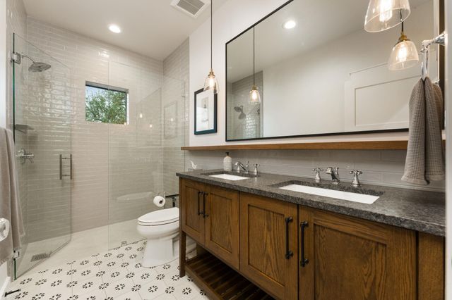 5675 Mustang Valley TRL, Wimberley, TX 78676