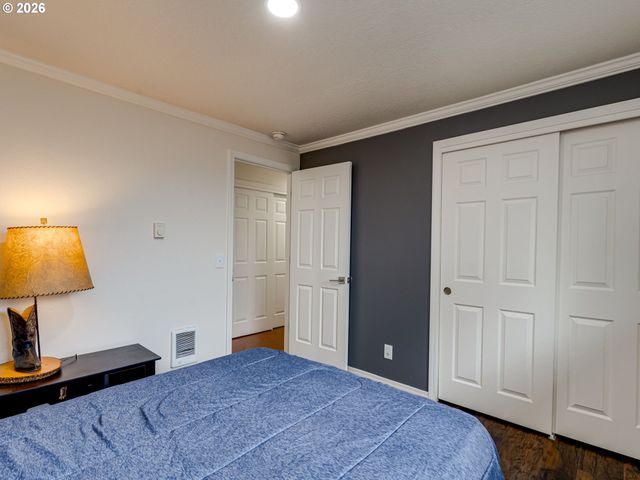 3300 KAUFFMAN Ave 12, Vancouver, WA 98660